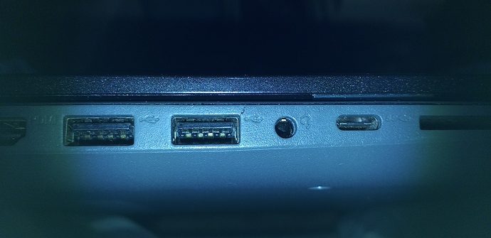 Lenovo%20USB%20Port